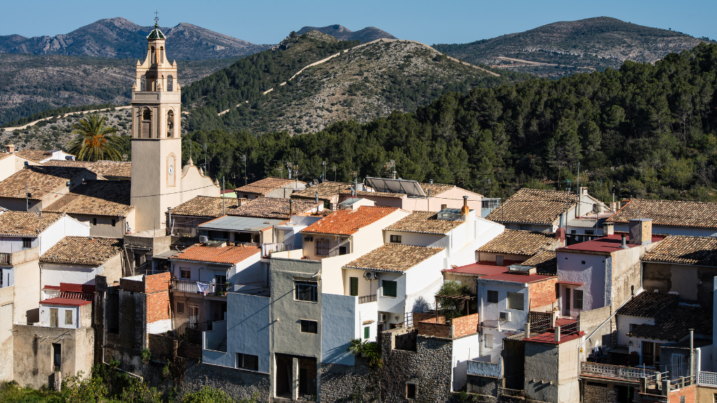 Conoce Restaurante C.D. Monóvar, un restaurante cerca de Alicante con comida típica de la región